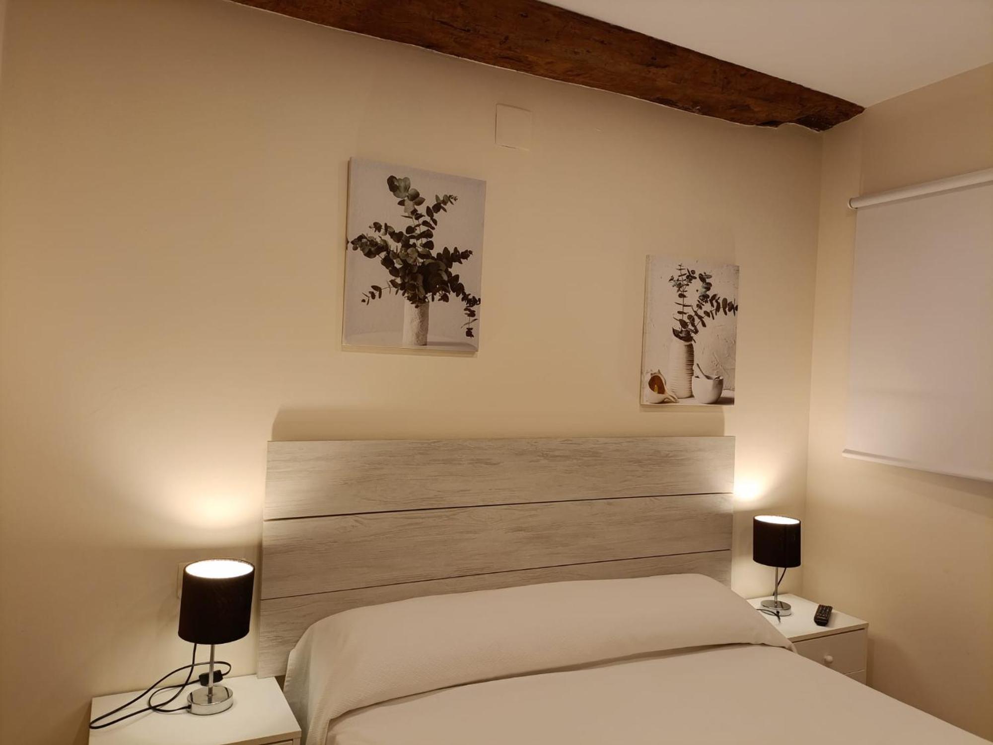 Apartamentos La Venta Del Rome Horta de Sant Joan Exteriör bild