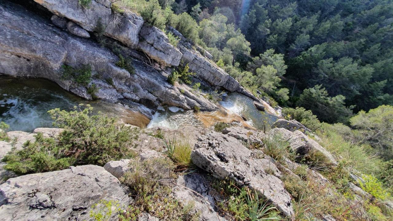 Apartamentos La Venta Del Rome Horta de Sant Joan Exteriör bild