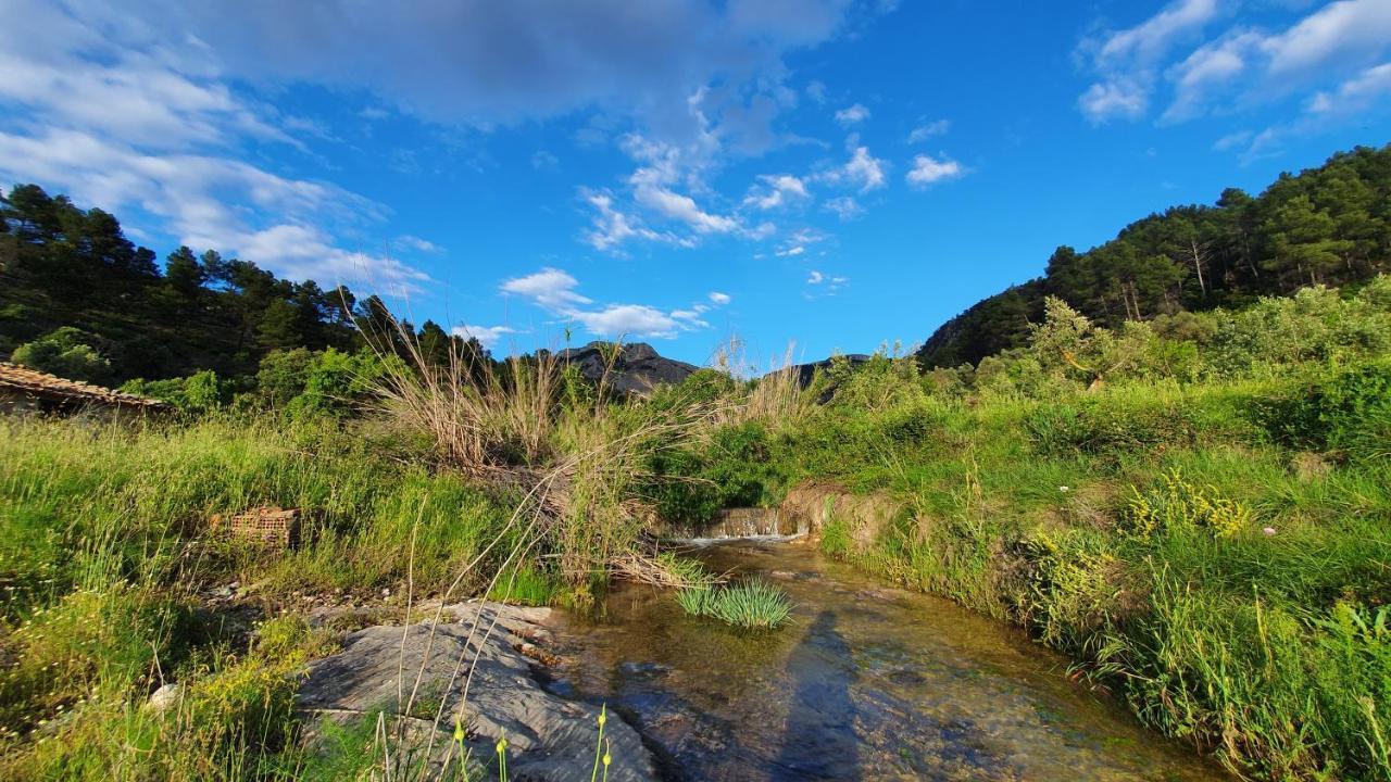 Apartamentos La Venta Del Rome Horta de Sant Joan Exteriör bild